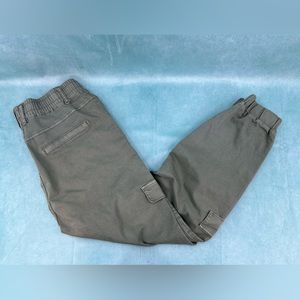 Olive Green Cargo 15/31